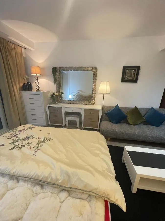 بيت شباب Backpackers Zone دبي